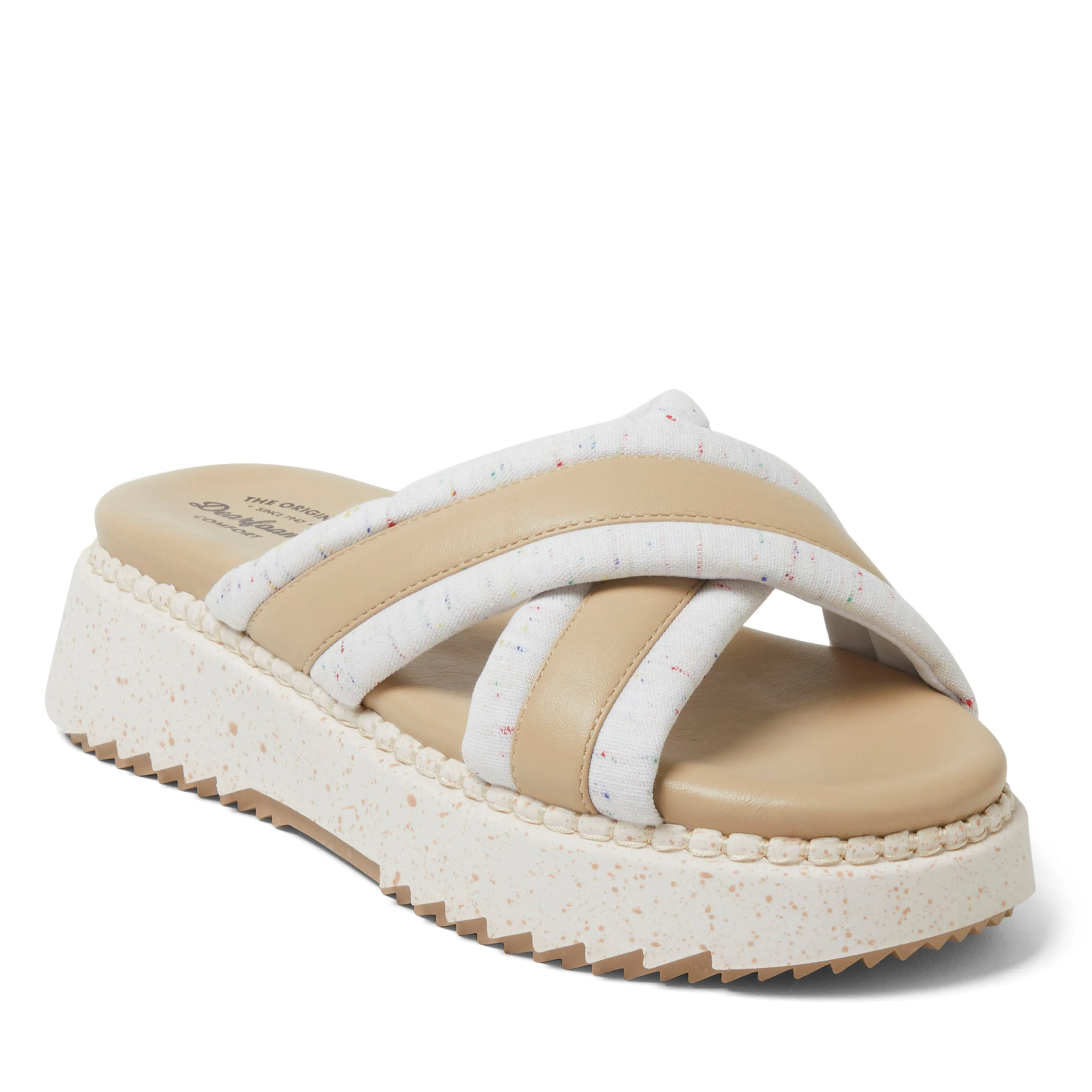 Dearfoams Women's Daisy Cross Strap Platform Sandal