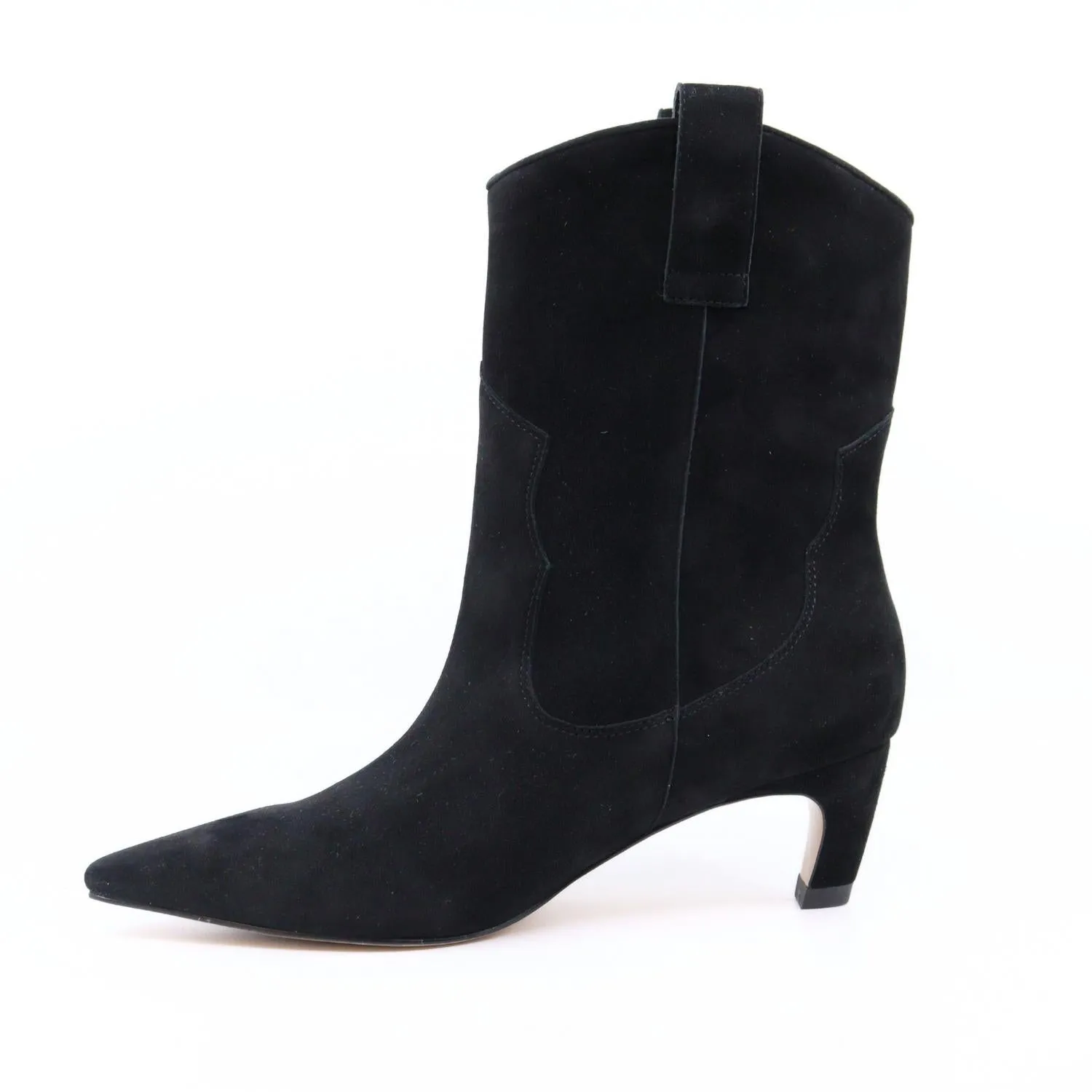 Dicte Suede Boots In Black