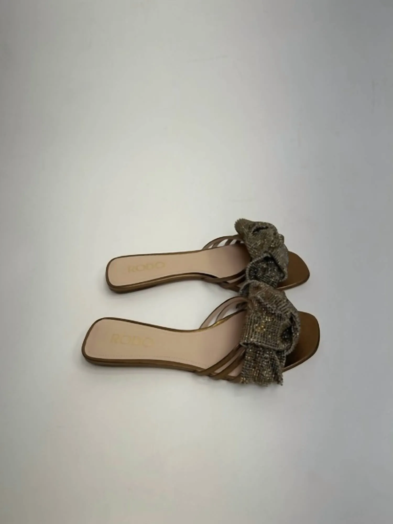 Flat Mesh Knot In Brass