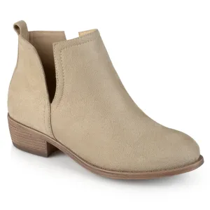 Journee Womens Rimi Pull On Stacked Heel Booties