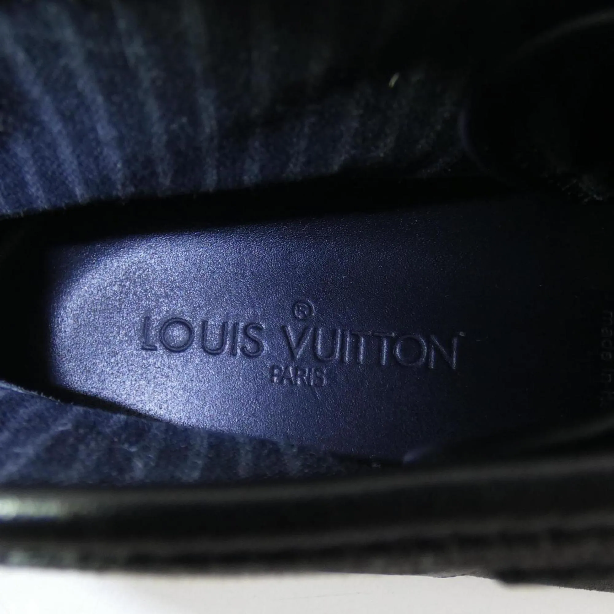 Louis Vuitton Sneakers (Pre-Owned)