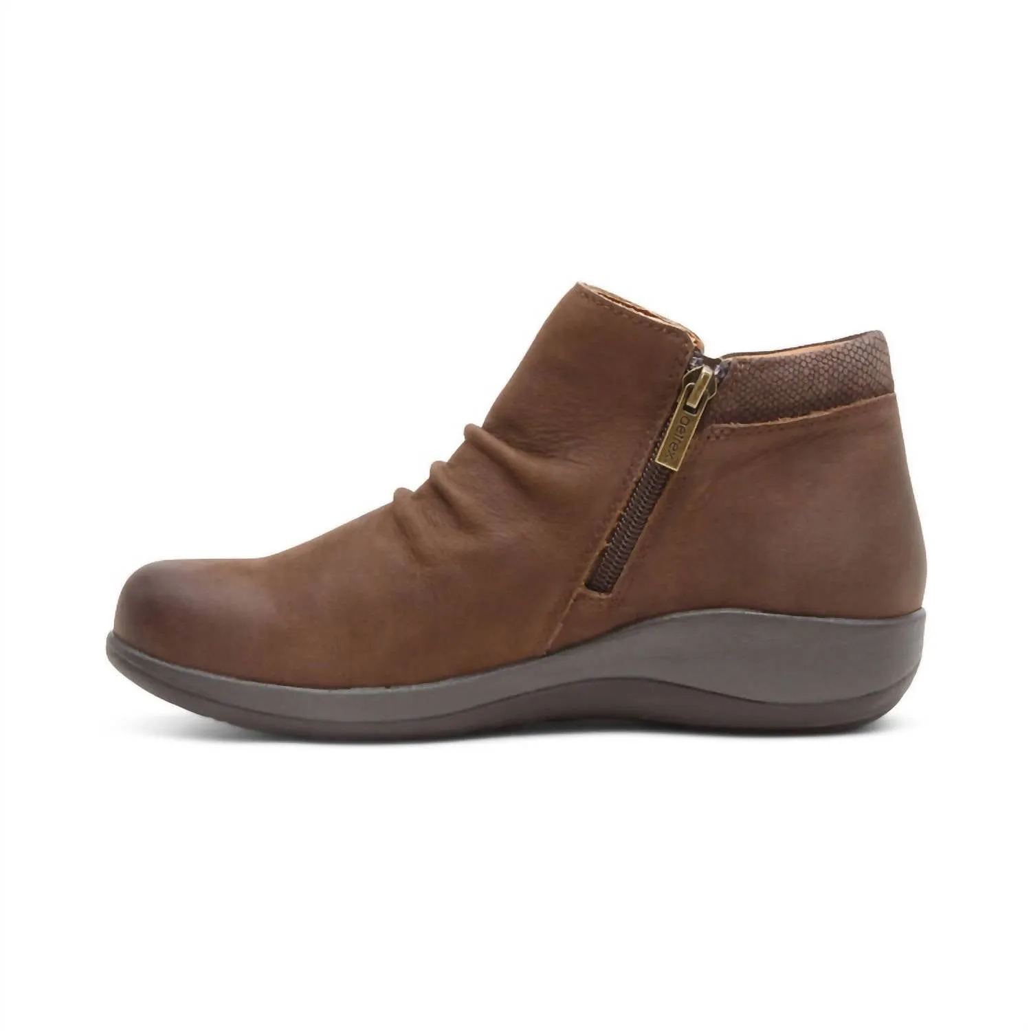 Luna Ankle Boot In Dark Earth