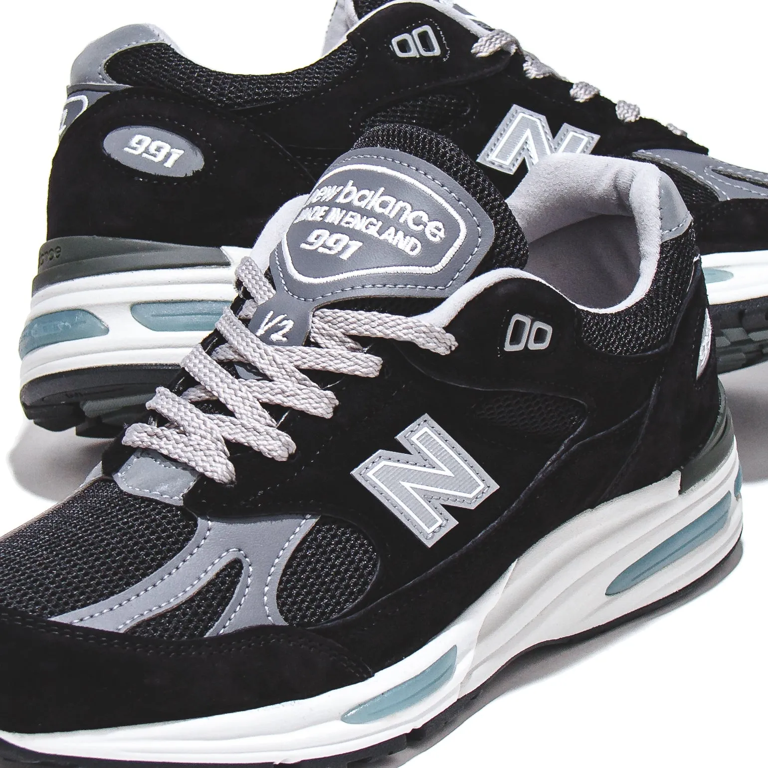 New Balance Unisex 991v2 Black Made In UK U991BK2
