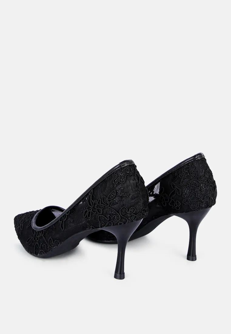 reunion lace mid heel pumps