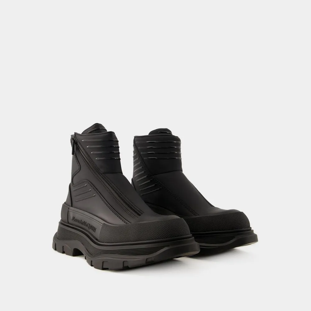 Tread Ankle Boots - Leather - Black