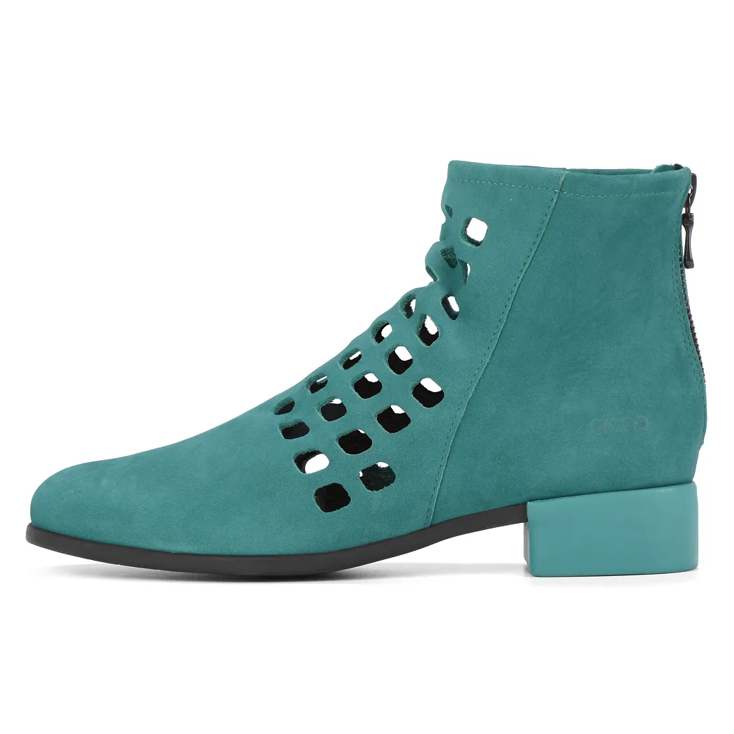 Twilly Boots