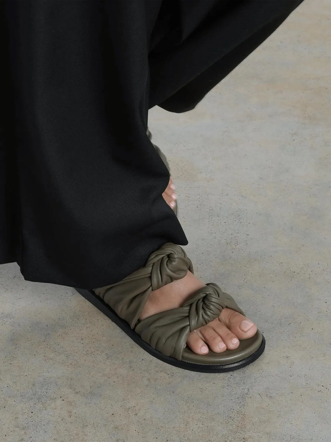Tye Slide In Olive
