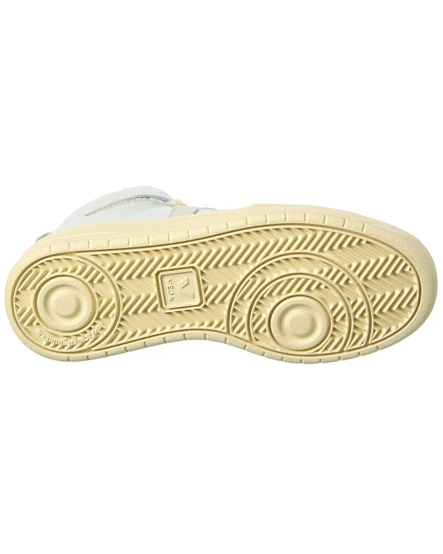 VEJA V-95 O.T. Leather Sneaker