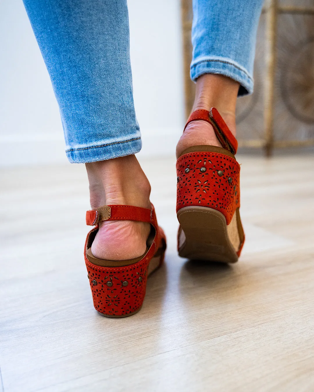 Very G Free Fly 3 Wedge Sandals - Rust FINAL SALE