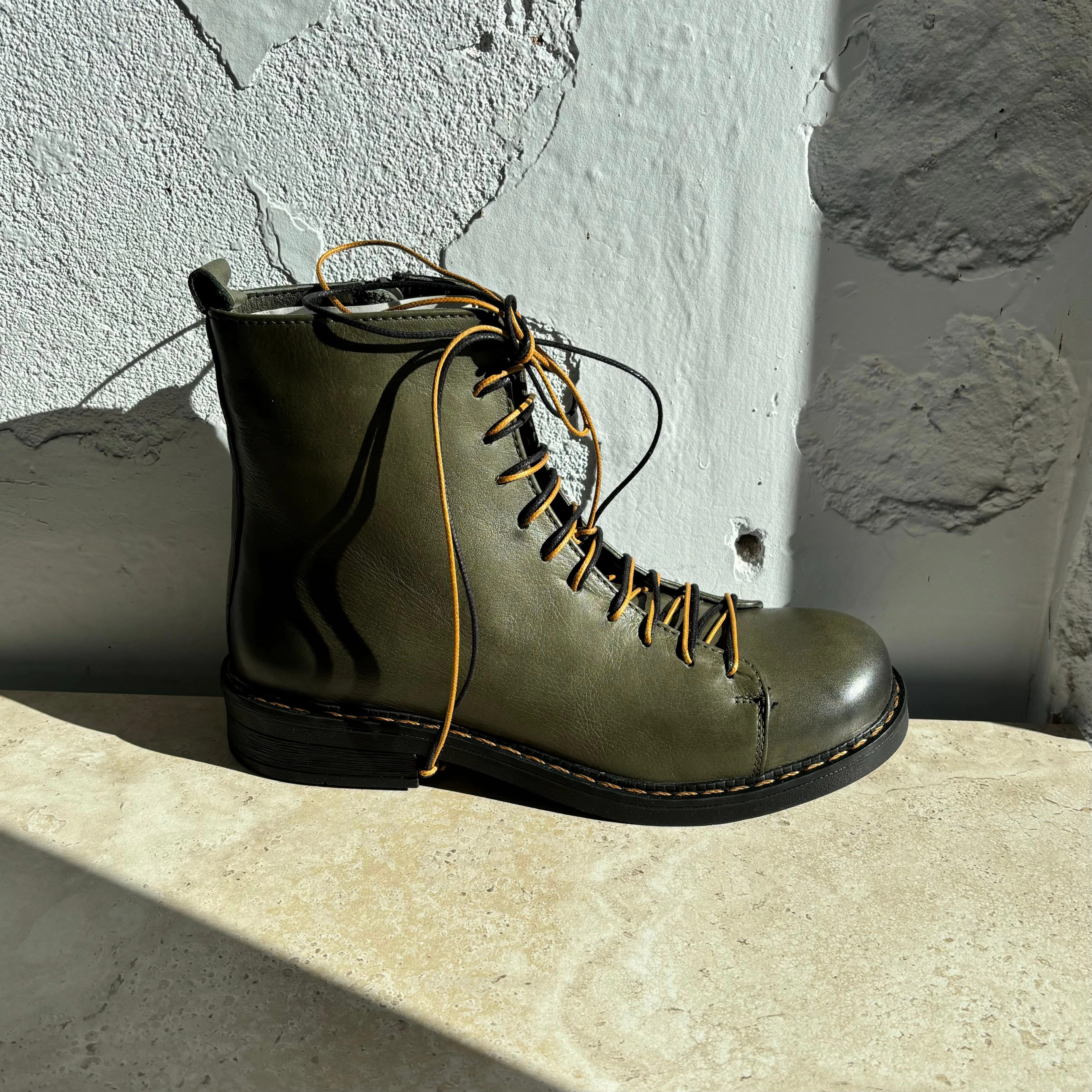 Wave 26227 Khaki