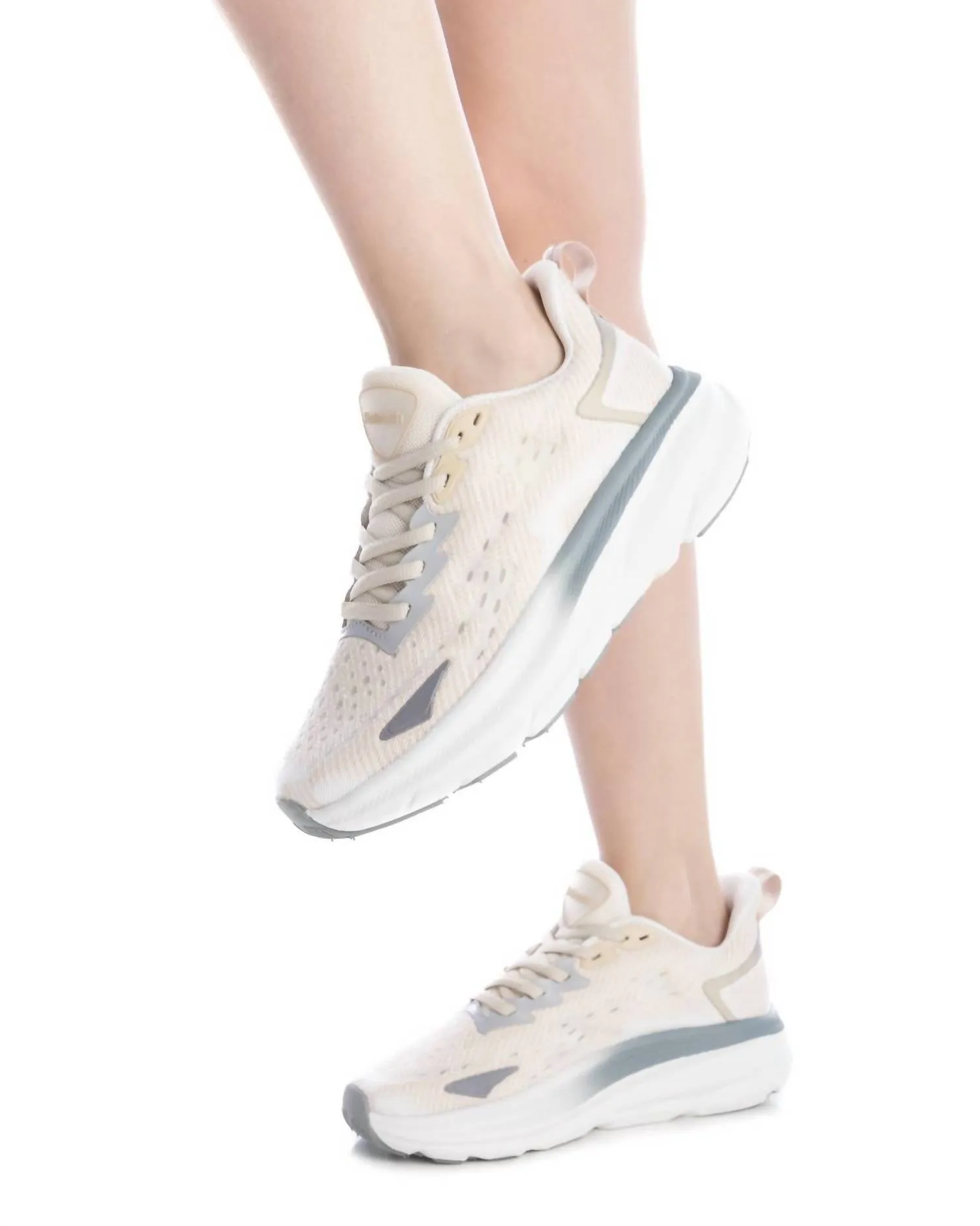 Women's Active Casual Sneakers In Beige