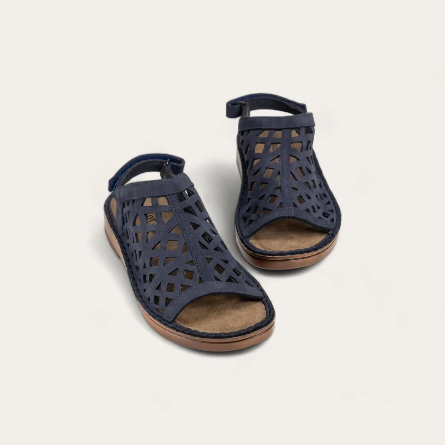 Women's Amadora Velvet Nubuck Sandal In Navy