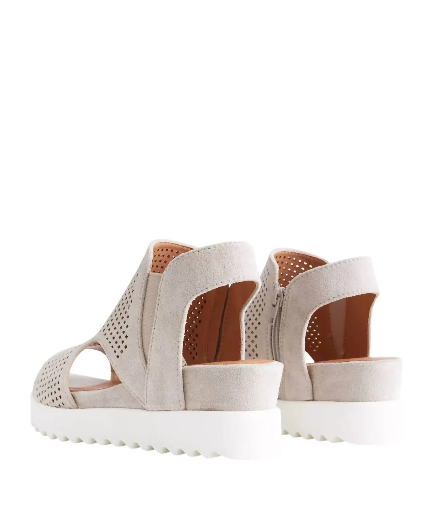 Women's Amy 2 Sandal In Light Grey