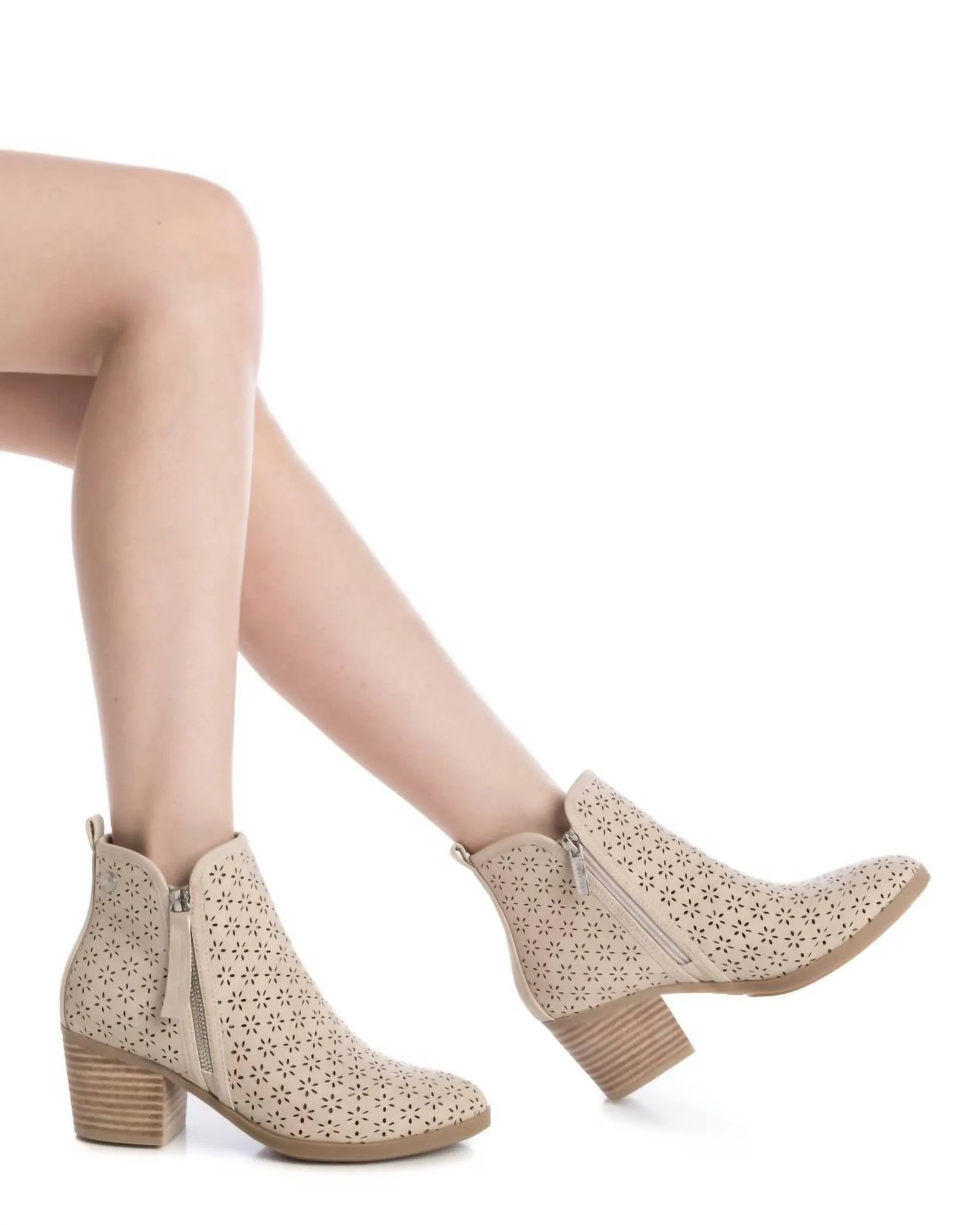 Women's Ankle Booties In Beige