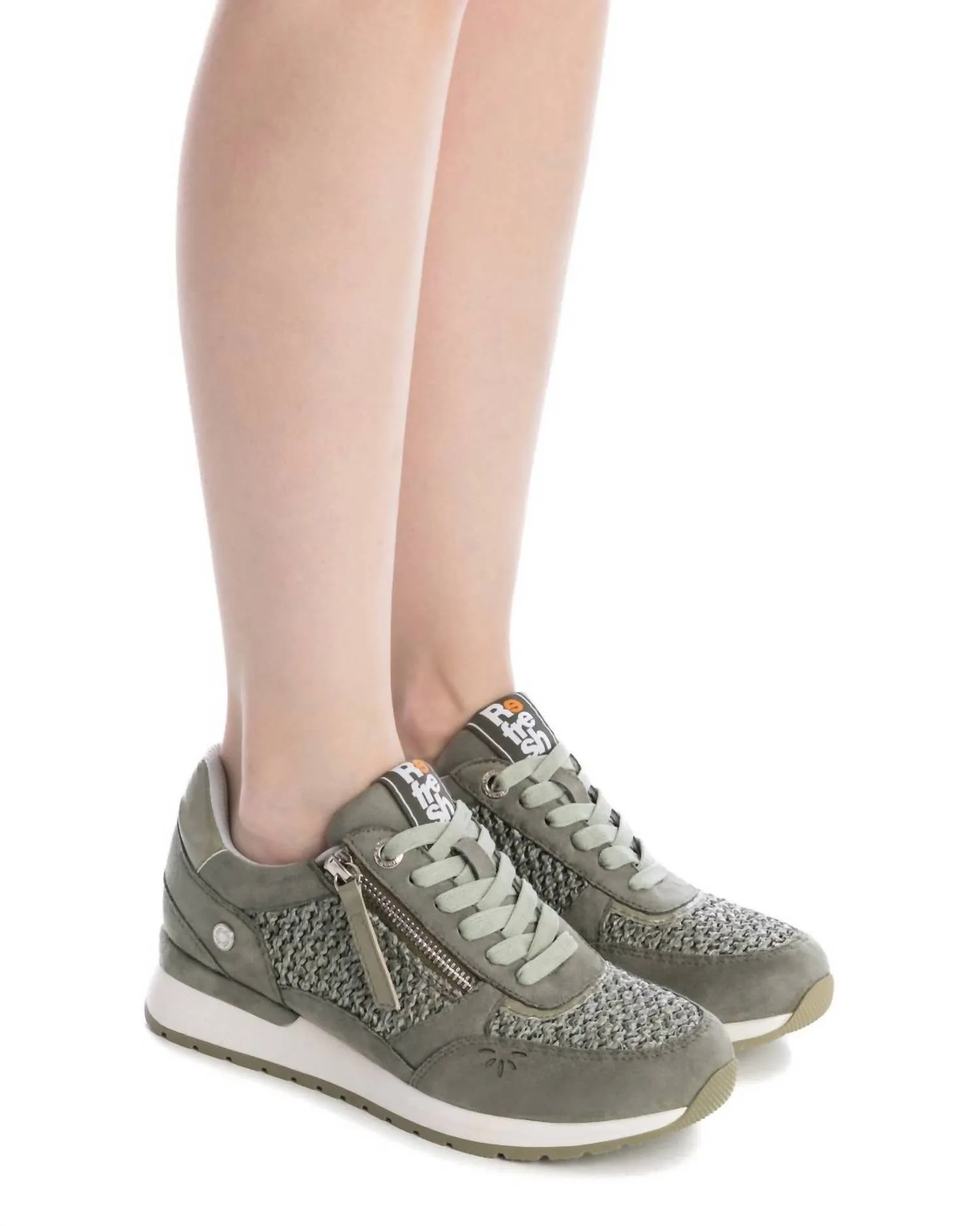 Women's Casual Sneakers In Kakhi