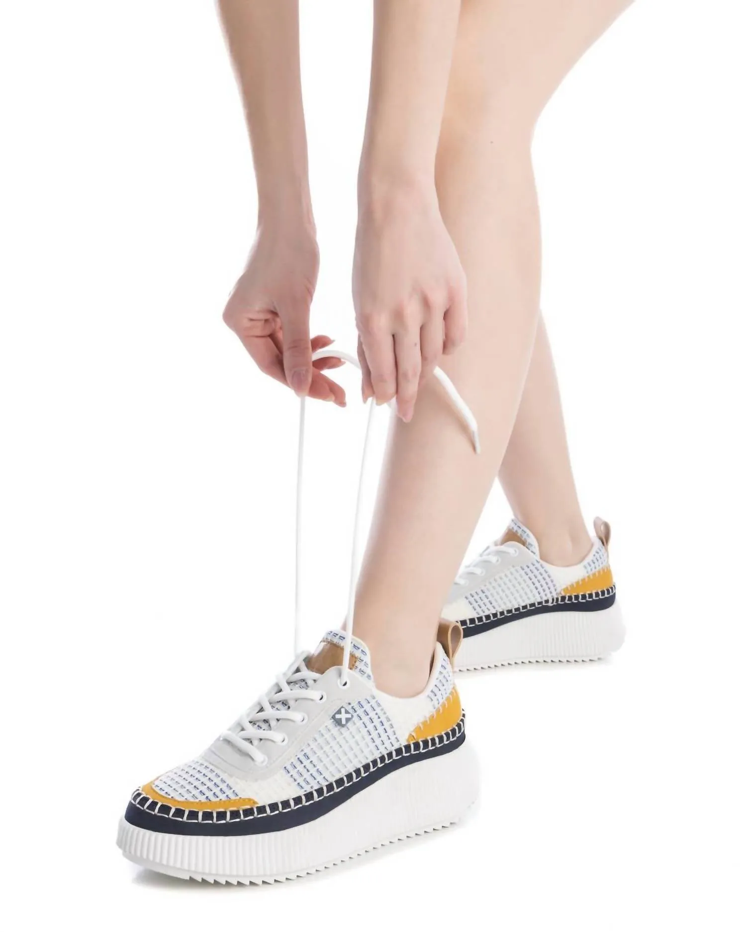 Women's Casual Sneakers In Navy