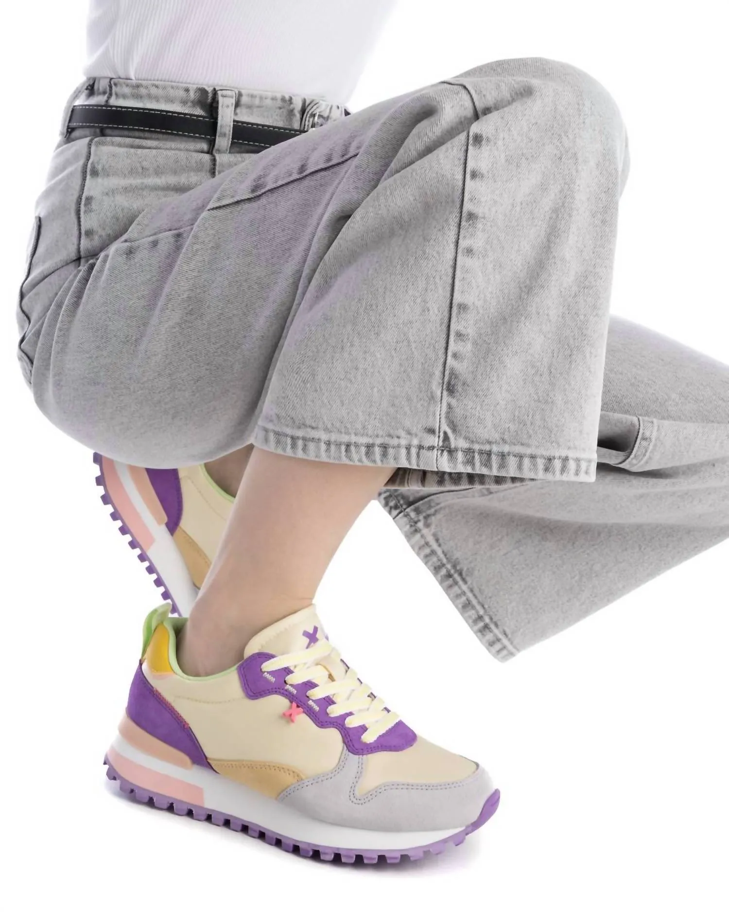 Women's Casual Sneakers In Yellow