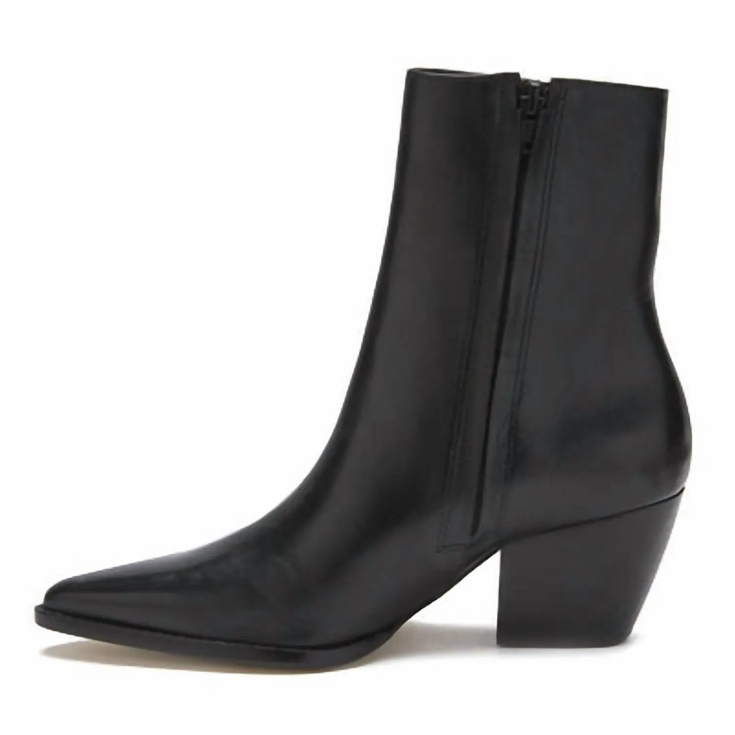 Women's Caty Ankle Boot In Black Smooth