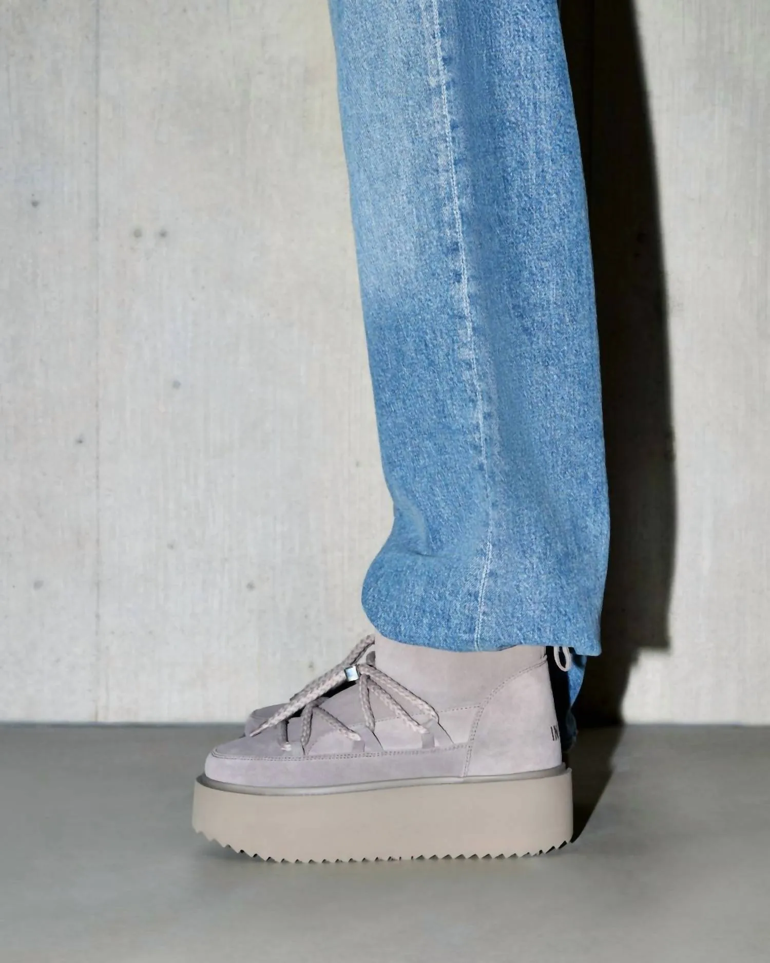 Women's Classic Low Platform Shoes In Grey