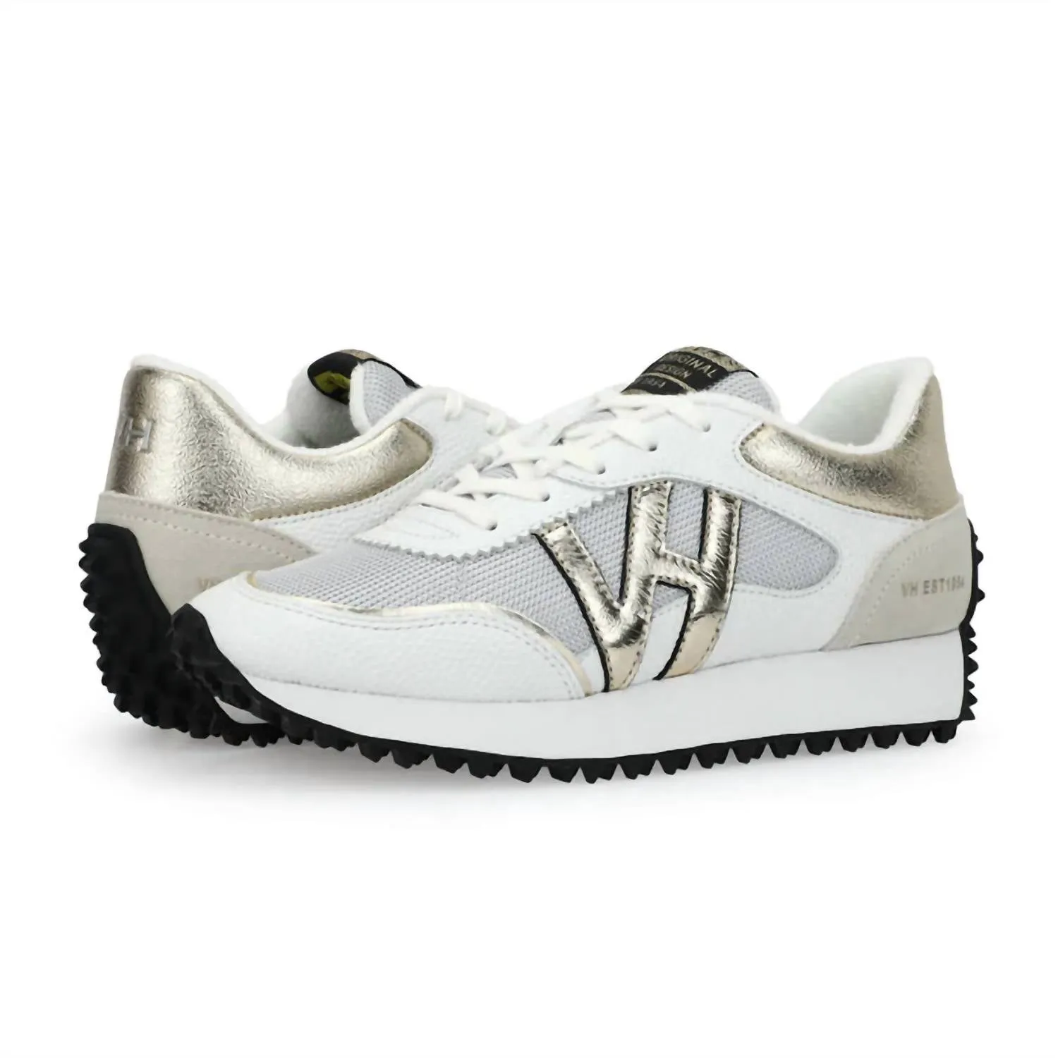 Women's Cosmic 8 Sneaker In White Pebbled