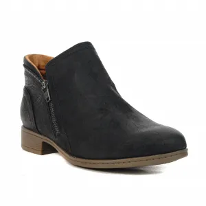 Women's Crosbie Bootie In Black