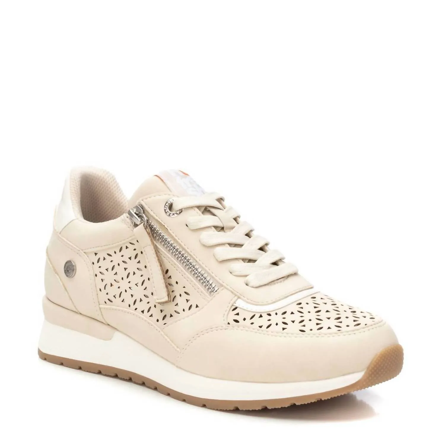 Women's Fashion Comfort Sneakers In Ice