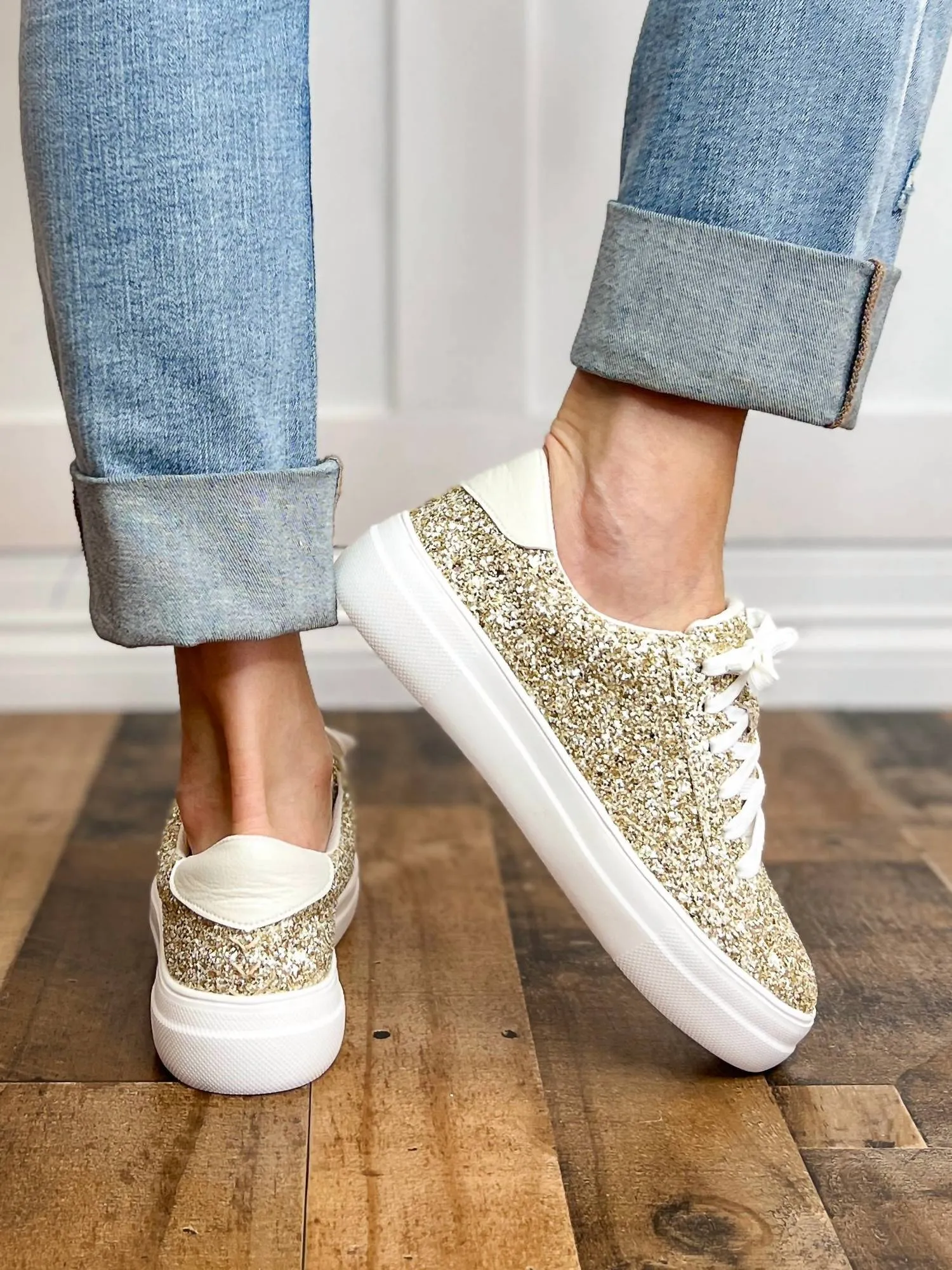 Women's Glaring Chunky Glitter Sneakers In Gold