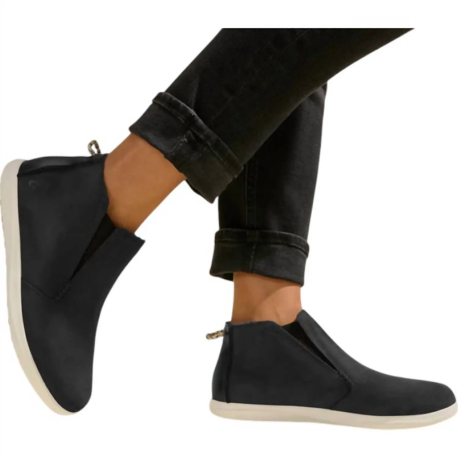 Women's Hawai Iloa Manu Hope Boots In Lava Rock/off White