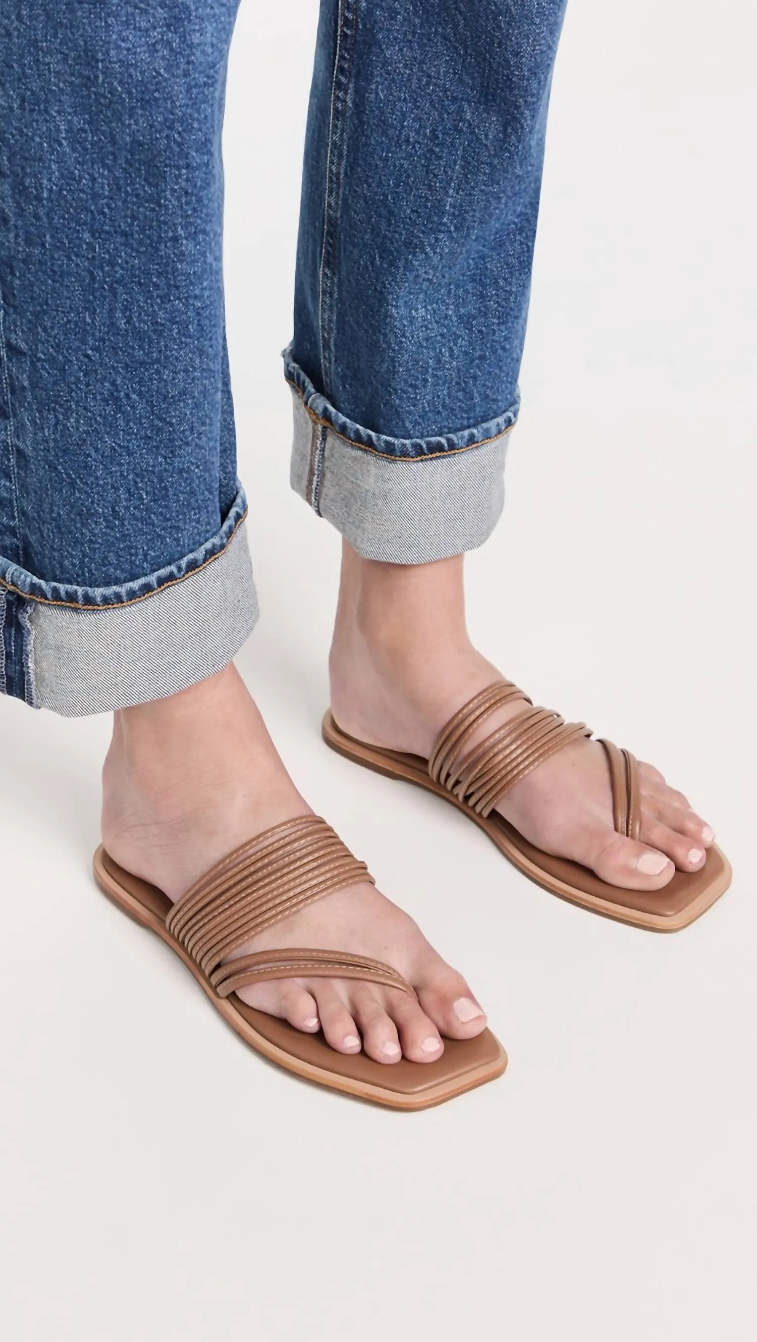 Women's Ibu Thong Sandal In Caramel