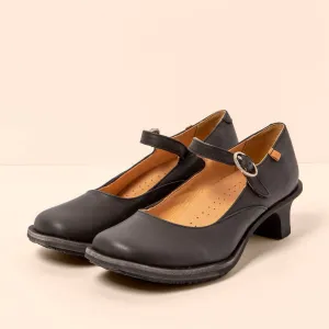 Women's Igusa Wax Nappa Shoes In Black