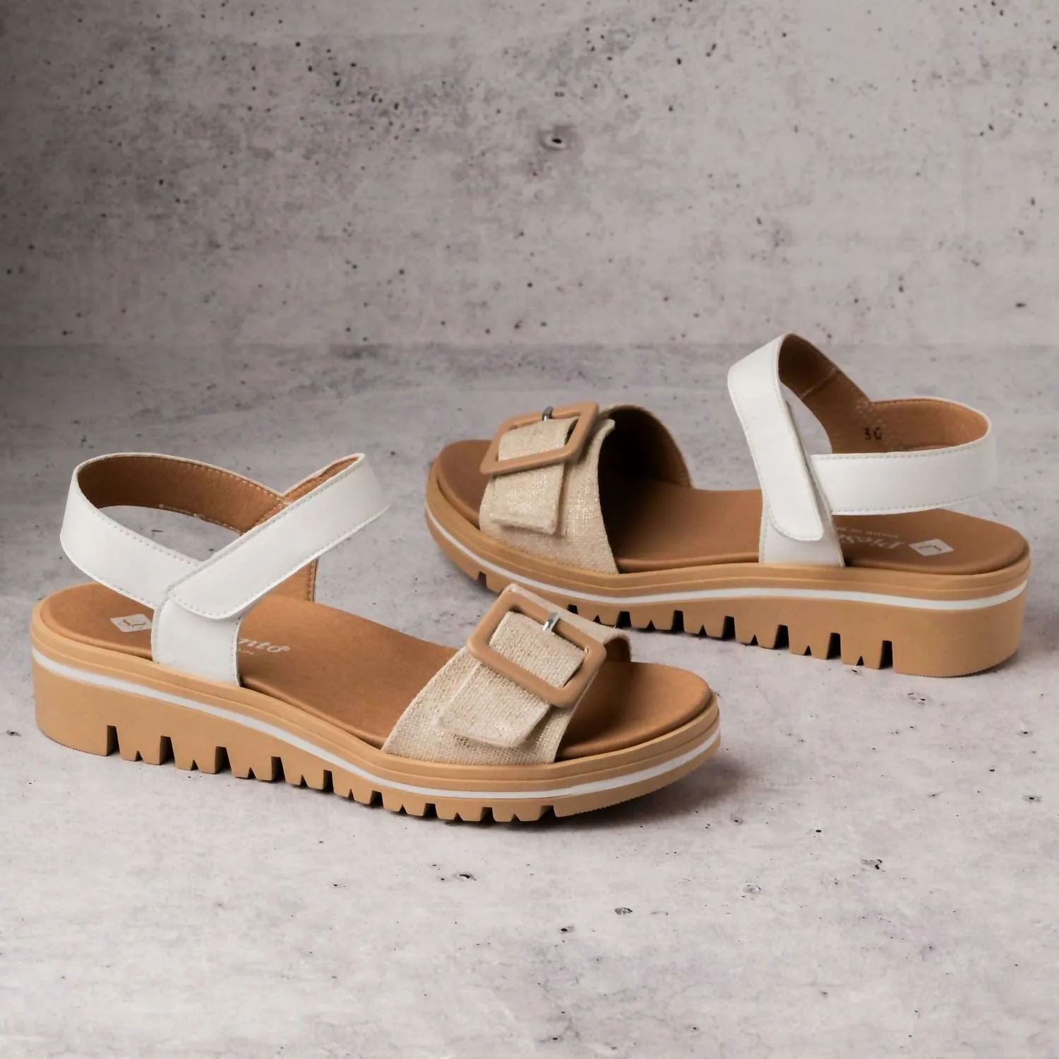 Women's Joia Sandal In White/camel