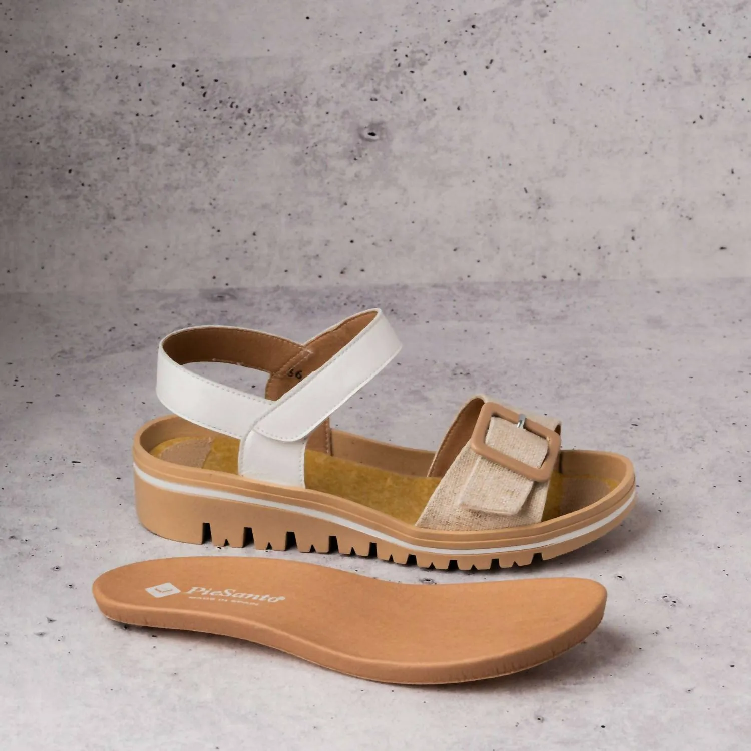Women's Joia Sandal In White/camel