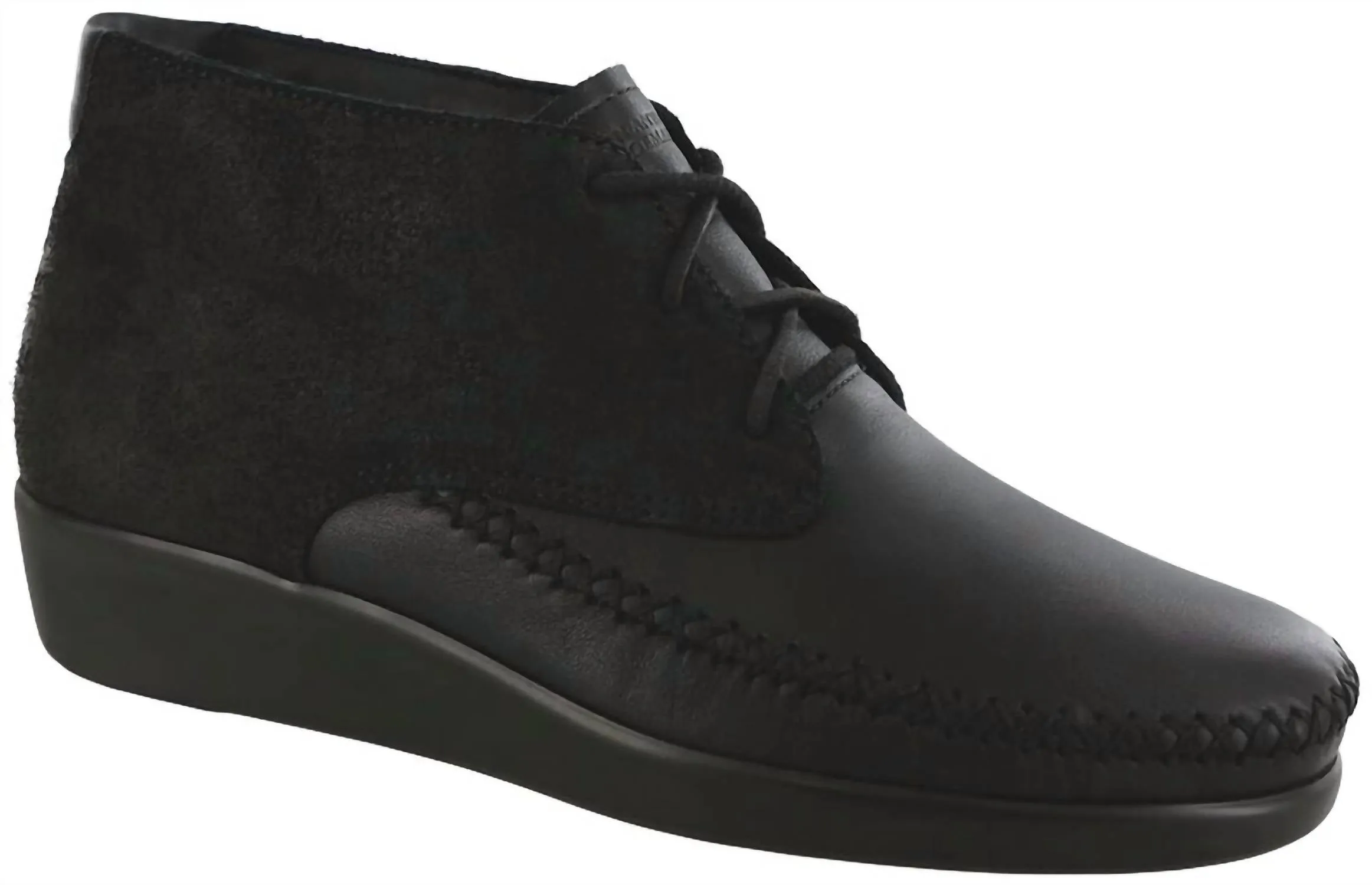 Women's Kich Lace Up Bootie In Licorice