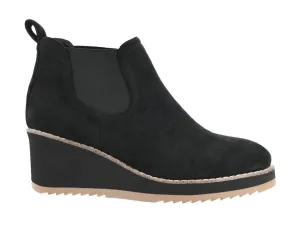 Women's Love You A Latte Boot In Black Faux Suede