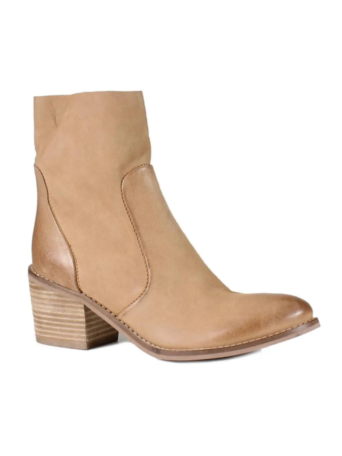 Women's Majes Tic Boots In Cashew