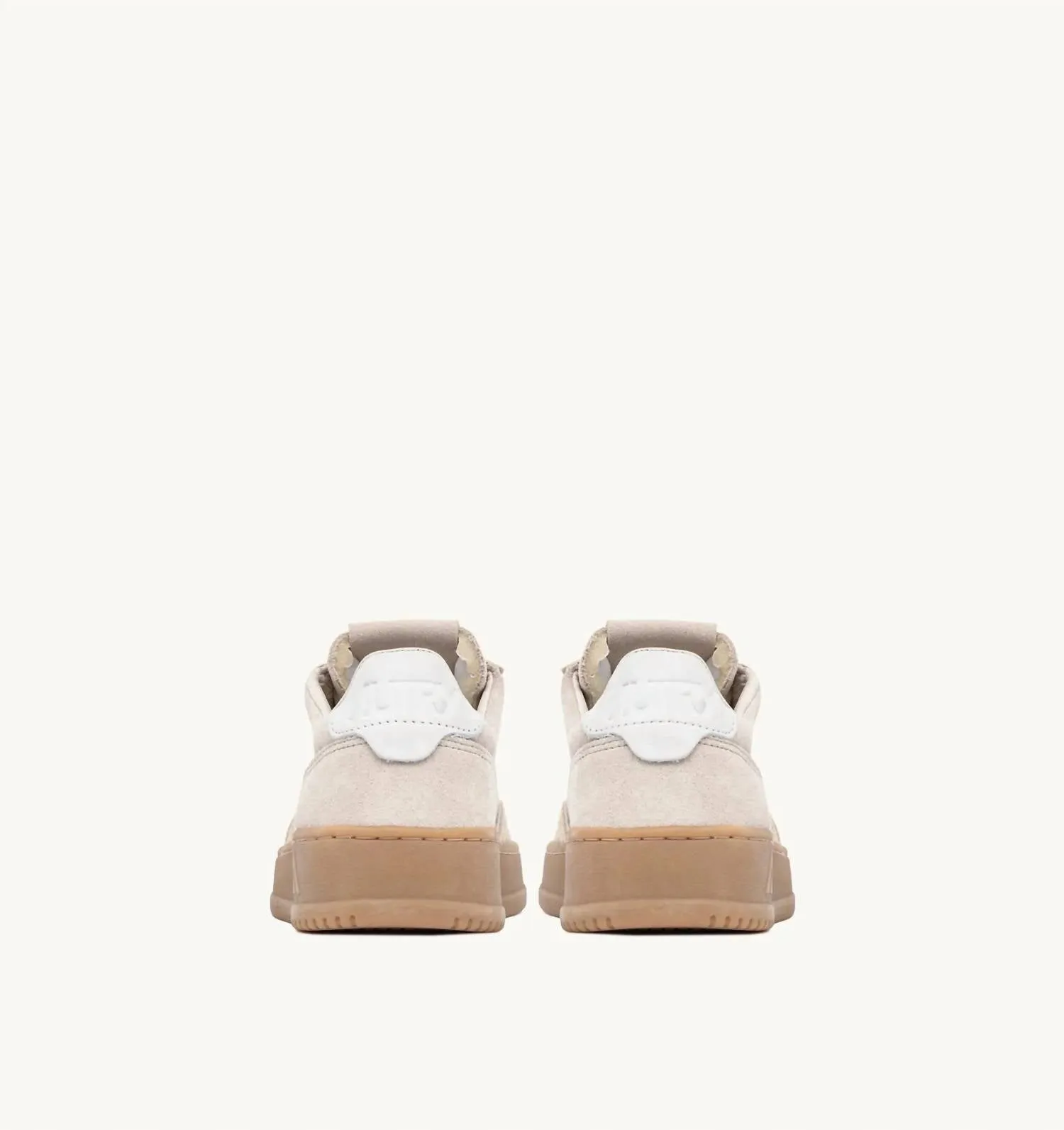 Women's Medalist Low Sneakers In Sand/ecru