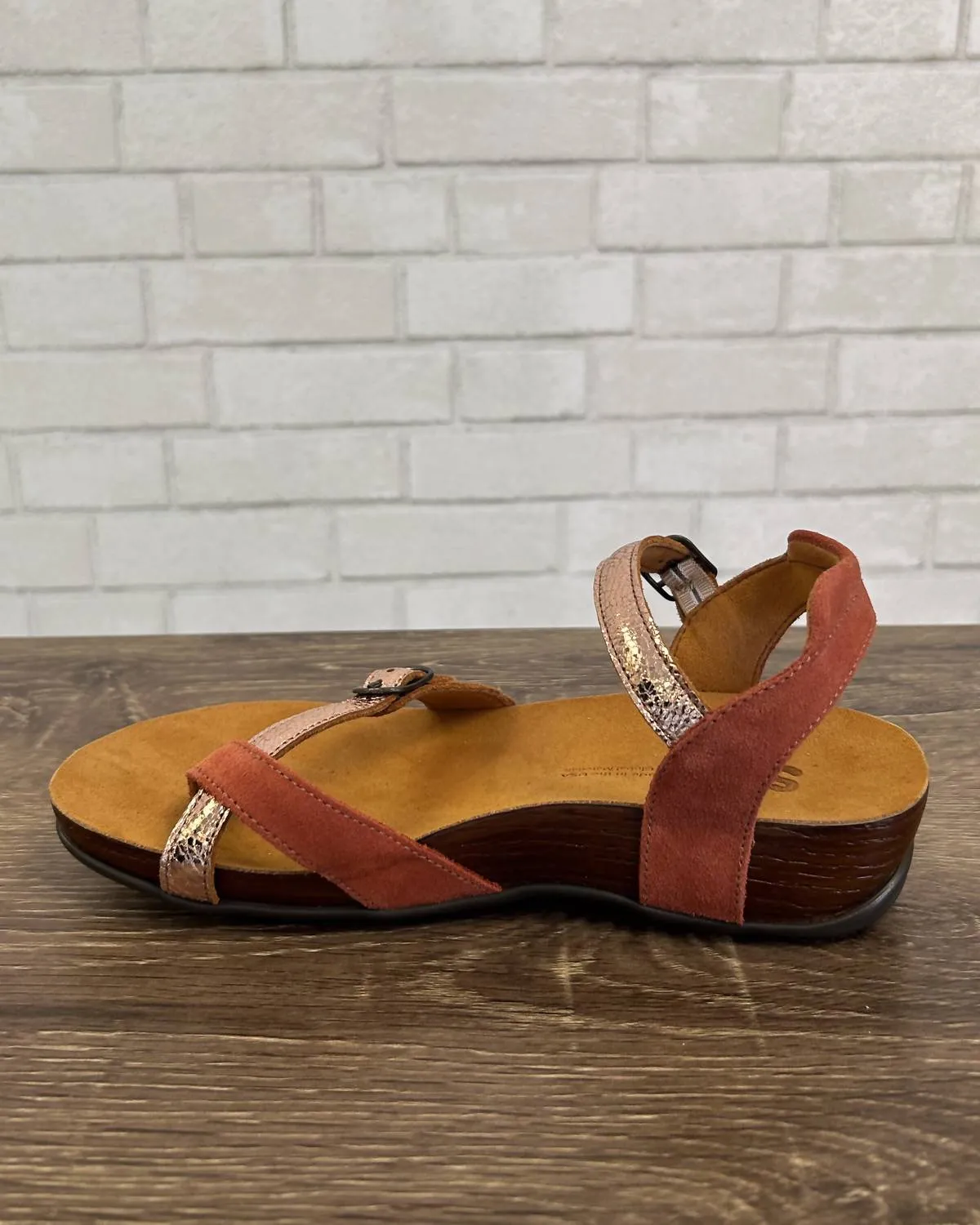 Women's Pampa Toe Loop Sandals In Copper