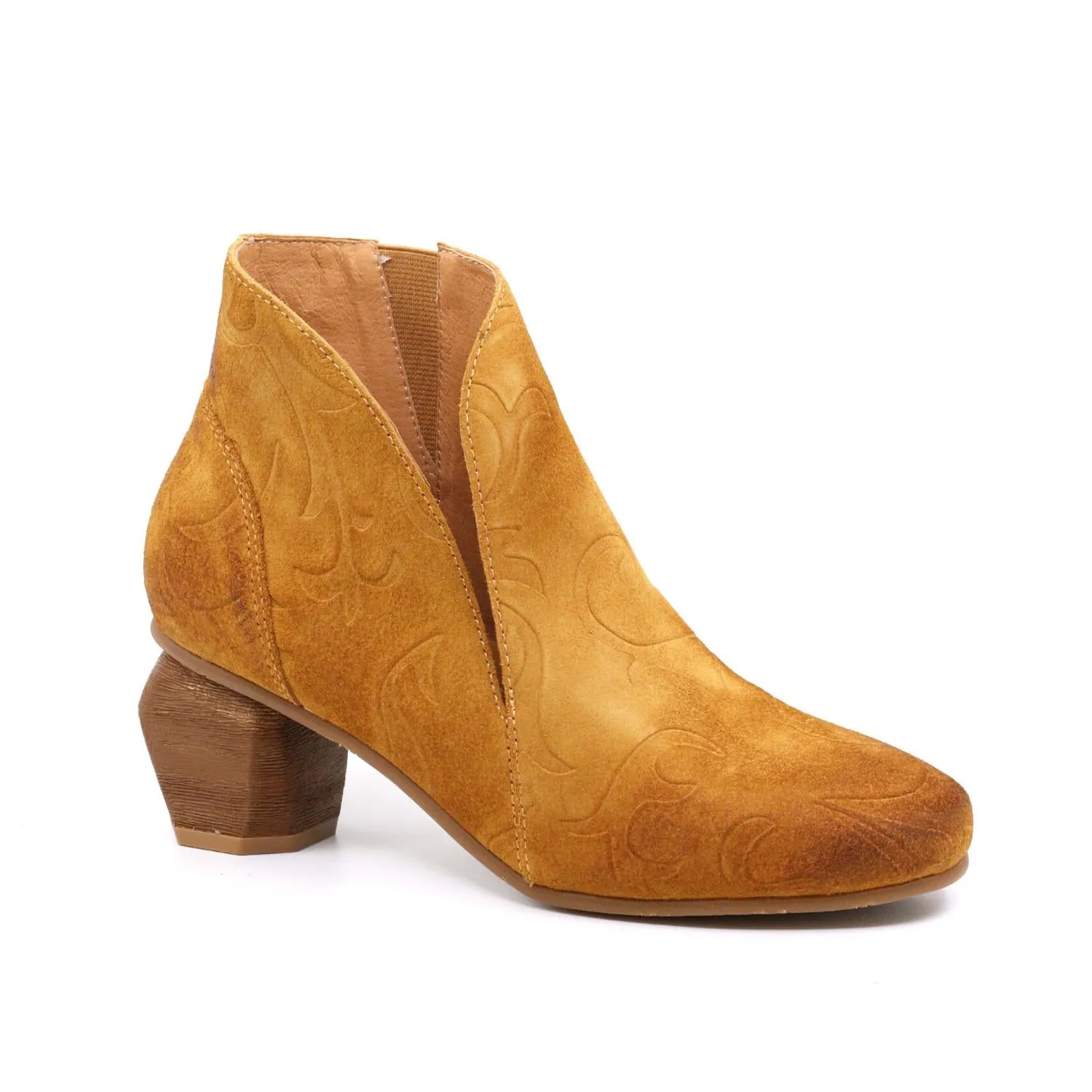 Women's Patti Heeled Bootie In Cognac