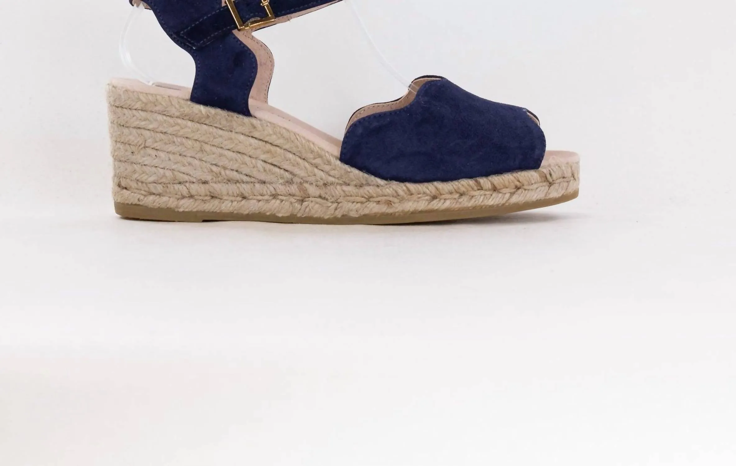 Women's Roundy Sandal In Navy