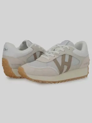 Women's She's A Ten Tennis Shoe In White Pebble