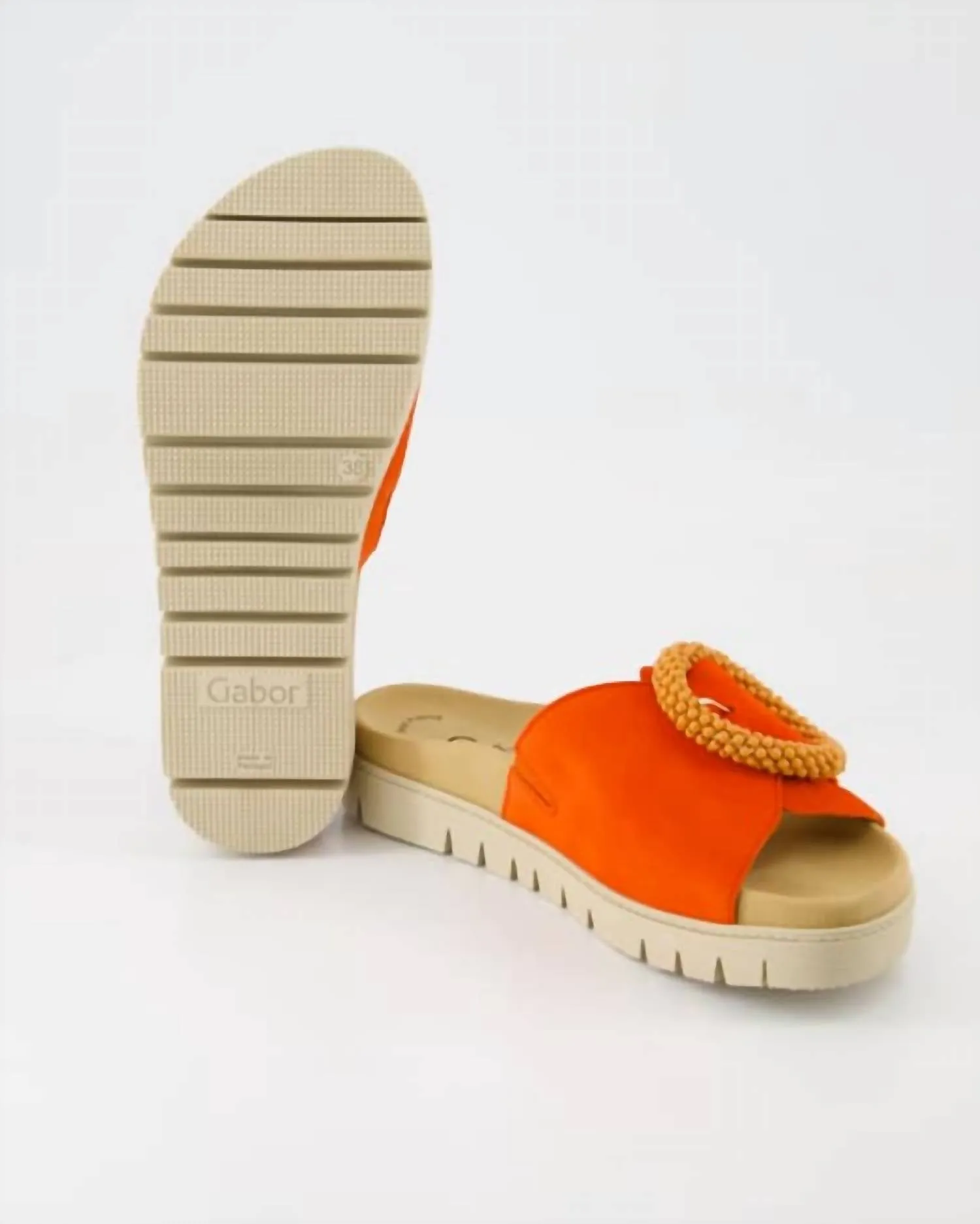 Women's Slip On Sandal In Pumpkin Orange