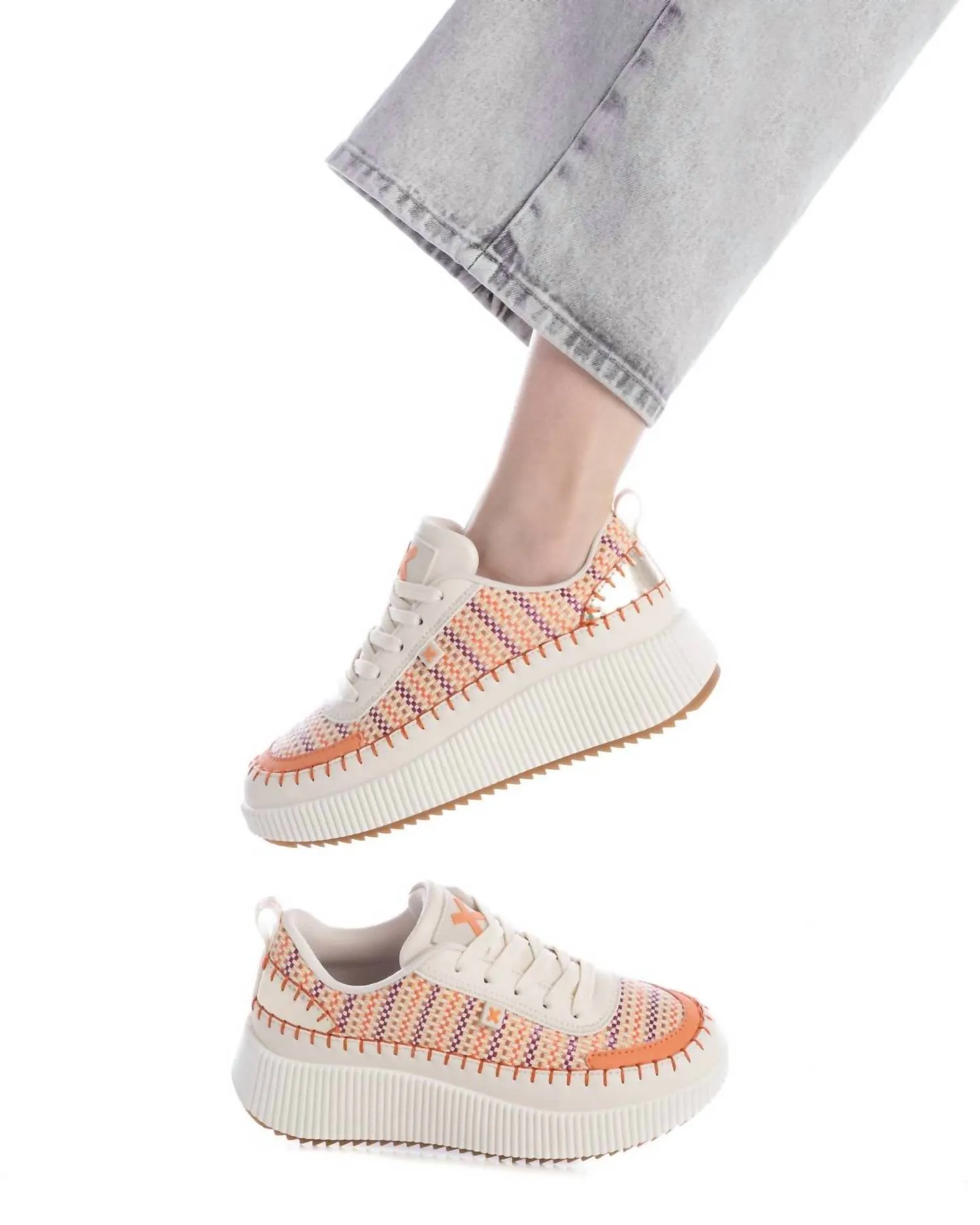 Women's Trainer Sneakers In Coral